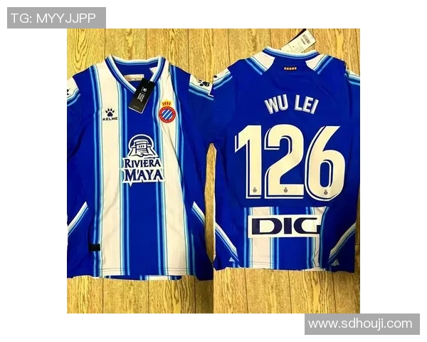 足球明星格子照片汇总精美瞬间尽在其中让我们一起回顾他的辉煌时刻